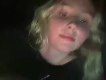 webcam girl prettykitten123 live cam image #10708498