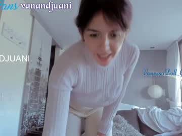 webcam girl vanandjuani live cam image #883700