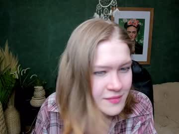 webcam girl idk_what_im_doing_ live cam image #2502381
