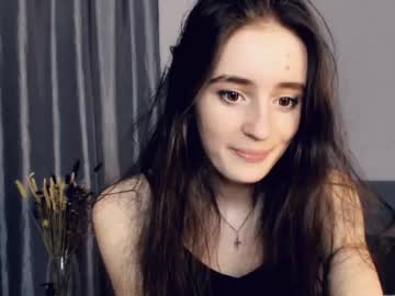 webcam girl lisawoo live cam image #337676