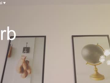webcam girl aveksmr live cam image #1288460