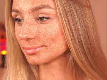 webcam girl artease live cam image #7677602