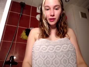 webcam couple melnextd live cam image #3134632