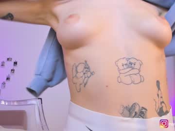 webcam girl mango_shake live cam image #1533657