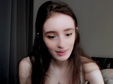 webcam girl lisawoo live cam image #2396806