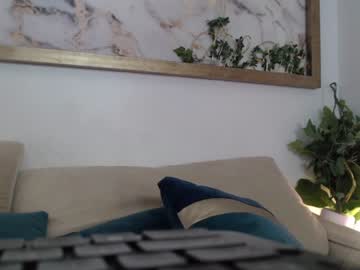 webcam girl marrylouanne live cam image #6132109