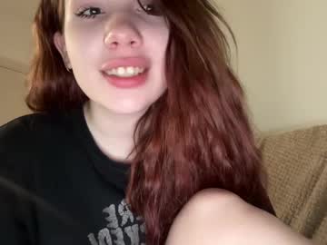 webcam girl sleepycode002 live cam image #11125524