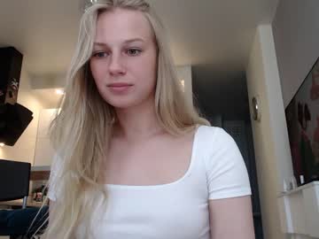 webcam girl magic_couple13 live cam image #2689232