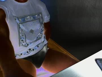 webcam man mewtwo__ live cam image #4950371