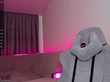 webcam girl oh_honey_ live cam image #3494032