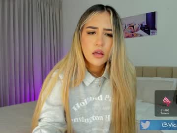 webcam girl amelie_bunny_real live cam image #5550792