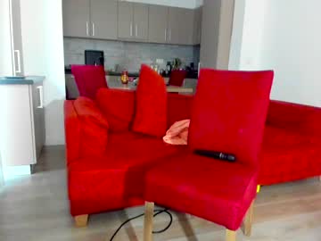 webcam girl charlotte2896 live cam image #3714967