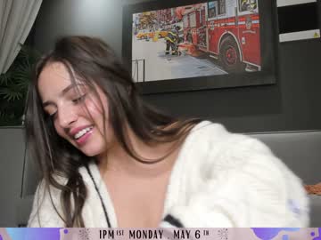 webcam girl gabrielaa_18 live cam image #9275143