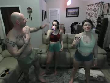 webcam couple fit_threesome live cam image #4915049