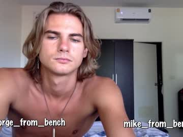 webcam man guys_from_the_bench live cam image #5354908