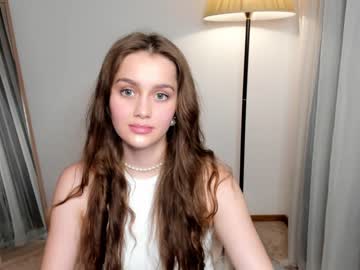 webcam girl creammraspberry live cam image #6583550