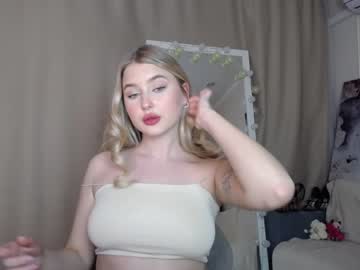 webcam girl cute18cute live cam image #2279224
