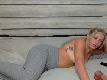 webcam girl lillybabyxo live cam image #12541398