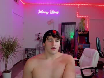webcam man thejohnnystone live cam image #4294186