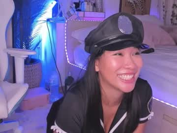 webcam girl lil_mayaa live cam image #11038773