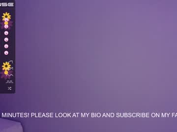 webcam girl little_v1rgin_angel live cam image #3041345
