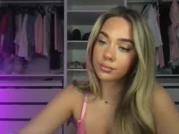 webcam girl greyskyex live cam image #10510776