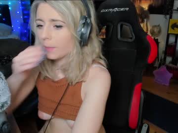 webcam girl kimilee22 live cam image #8523811