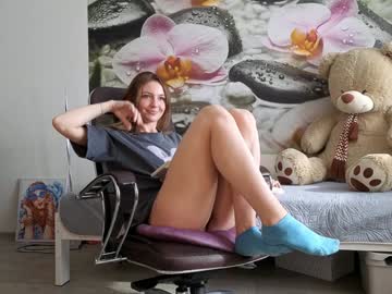 webcam girl jennycutey live cam image #12047964