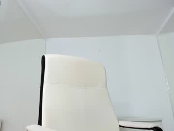 webcam girl ingridblondy94 live cam image #2880701