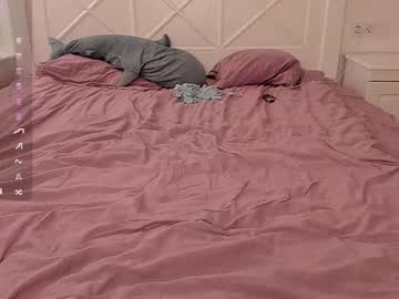 webcam couple sunsay_effie live cam image #11913095