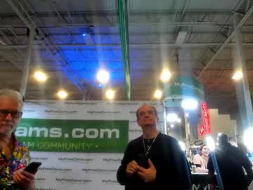 webcam man thejohnnystone live cam image #7824336