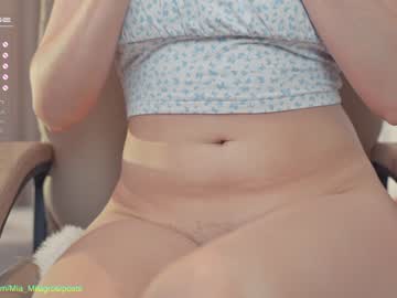 webcam girl mia_milagros live cam image #2686316