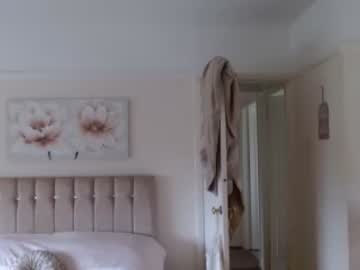 webcam girl sexy_english_milf live cam image #918306