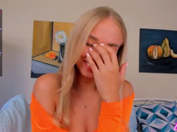 webcam girl katrinpolly live cam image #3317010