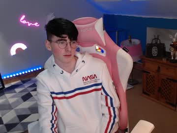 webcam man alfiegreenxxx live cam image #464172
