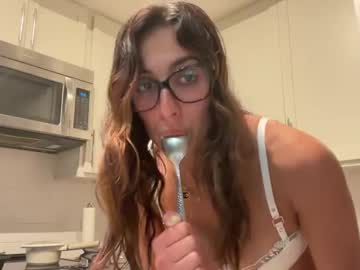webcam girl camiliakxoxo live cam image #10789145