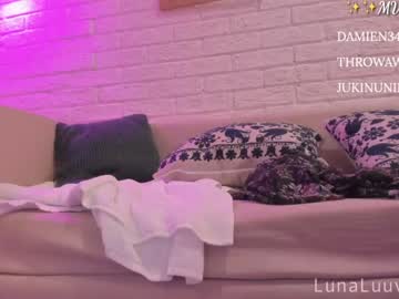 webcam girl luna_luuvz live cam image #119686