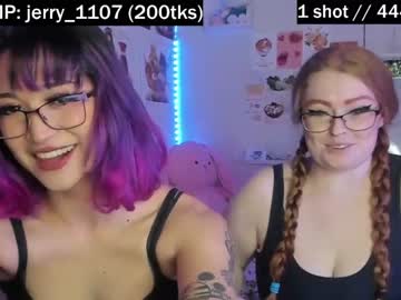 webcam girl sugarbee23 live cam image #2063635
