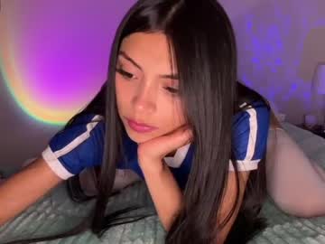 webcam girl sweet_littleee live cam image #4857279