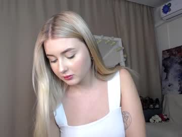 webcam girl cute18cute live cam image #1701885