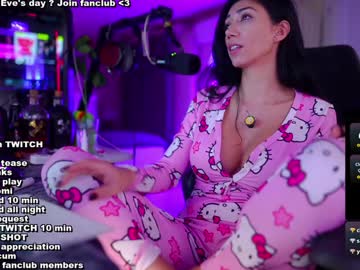 webcam girl evelyne92 live cam image #11197635