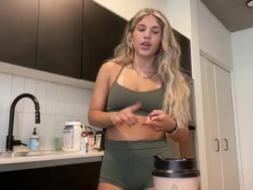 webcam girl imrubyy live cam image #12645340
