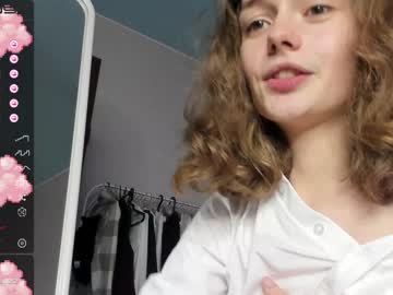 webcam girl mxxnsxsul live cam image #2941780