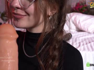 webcam girl _deepthroatgalactica live cam image #5111502
