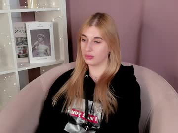 webcam girl marijensen_ live cam image #12294419
