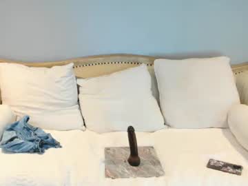 webcam girl eatmygingersnapps live cam image #9819409