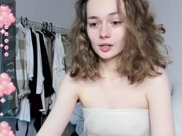 webcam girl mxxnsxsul live cam image #3073448