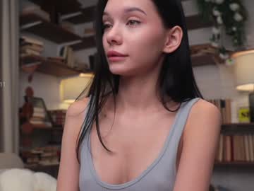 webcam girl riskyproject live cam image #11002333