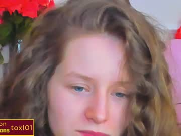 webcam girl toxl live cam image #1513497
