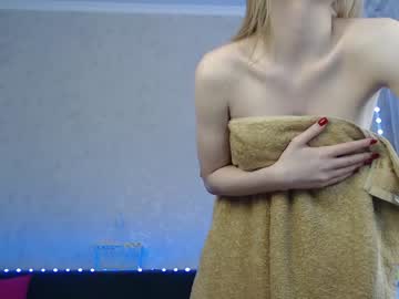 webcam girl adrykilly live cam image #3350399